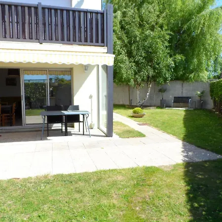 T2 Avec Jardin, Proche Centre Et De Cabourg, Parking Inclus - Fr-1-487-295 Cabourg