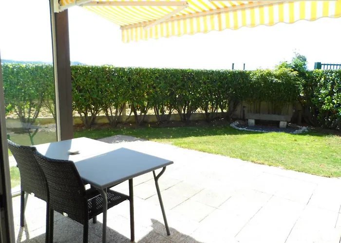 T2 Avec Jardin, Proche Centre Et De Cabourg, Parking Inclus - Fr-1-487-295 Appartement *