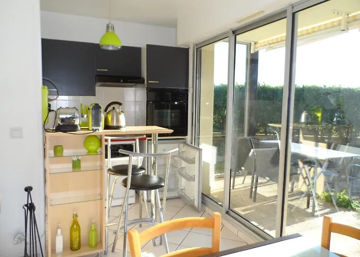 T2 Avec Jardin, Proche Centre Et De Cabourg, Parking Inclus - Fr-1-487-295 Appartement Cabourg